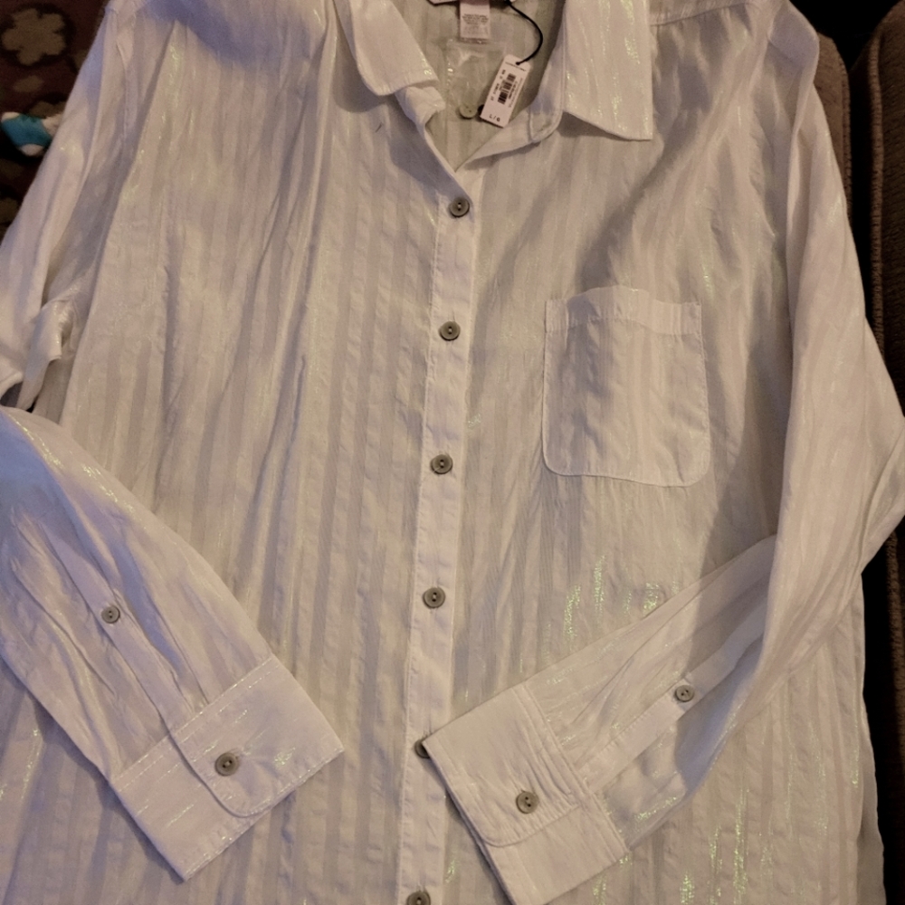 VICTORIA'S SECRET NIGHTSHIRT LG NWT 💕